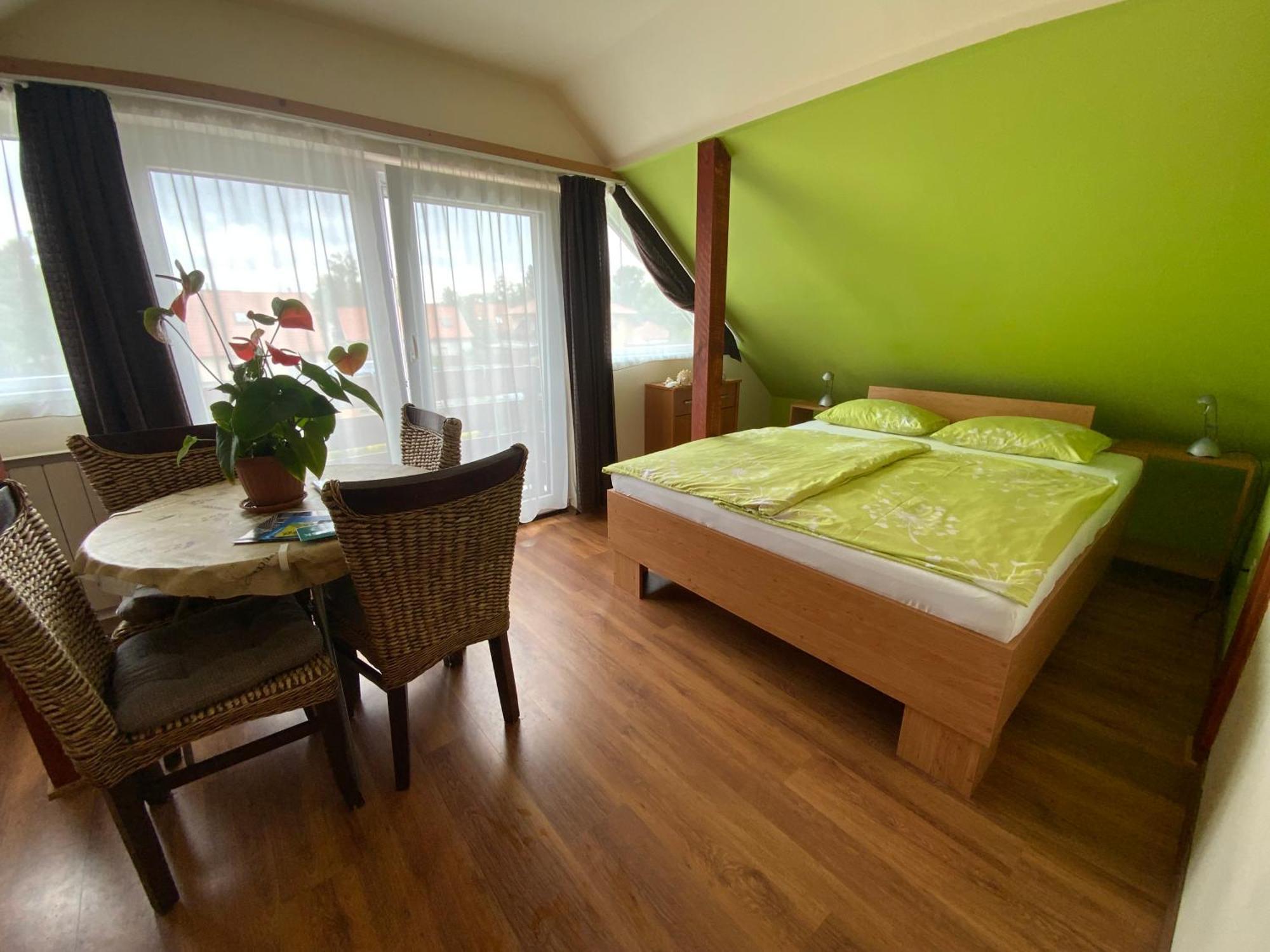 Elso Fecske Apartmanok Siófok Exteriér fotografie